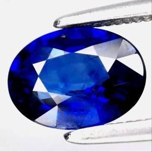 Natural 1.10ct 7.2x5.5mm Oval Blue Sapphire Gemstone Africa, Heated